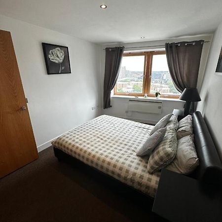 Leeds City Centre Apartment Life Buitenkant foto